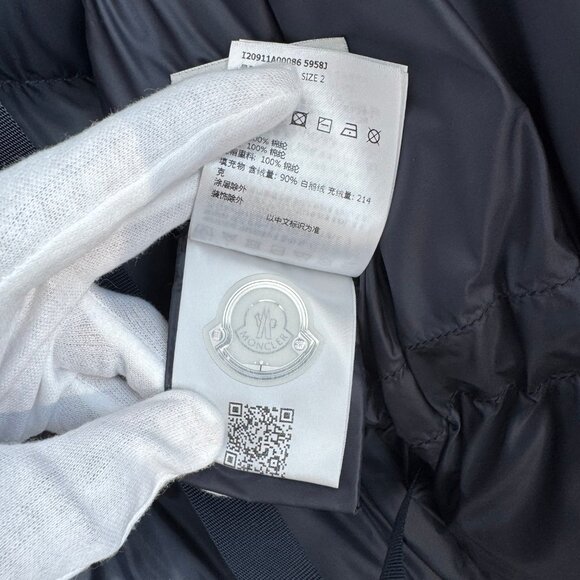 MONCLER Loiret Down Parka (Navy) - Picture 7 of 9